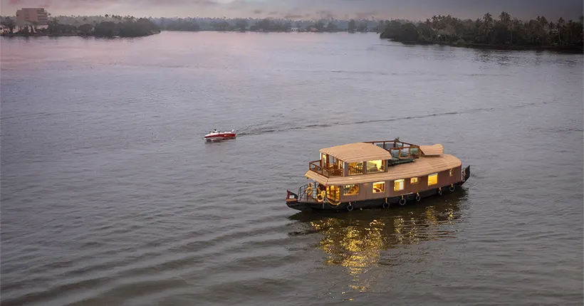 The Osprey Luxury Cruises - Places to Visit Alleppey Backwateres