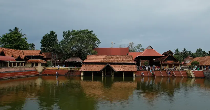 The Osprey Luxury Cruises - Places to Visit Alleppey