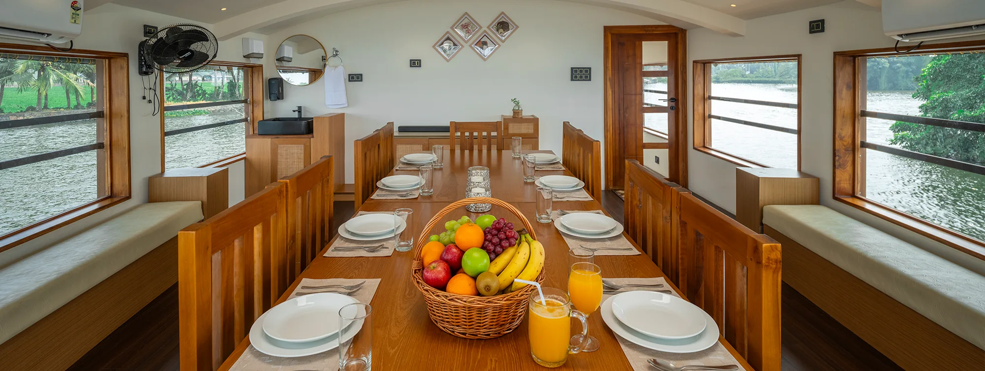 The Osprey Luxury Cruises - Alleppey
