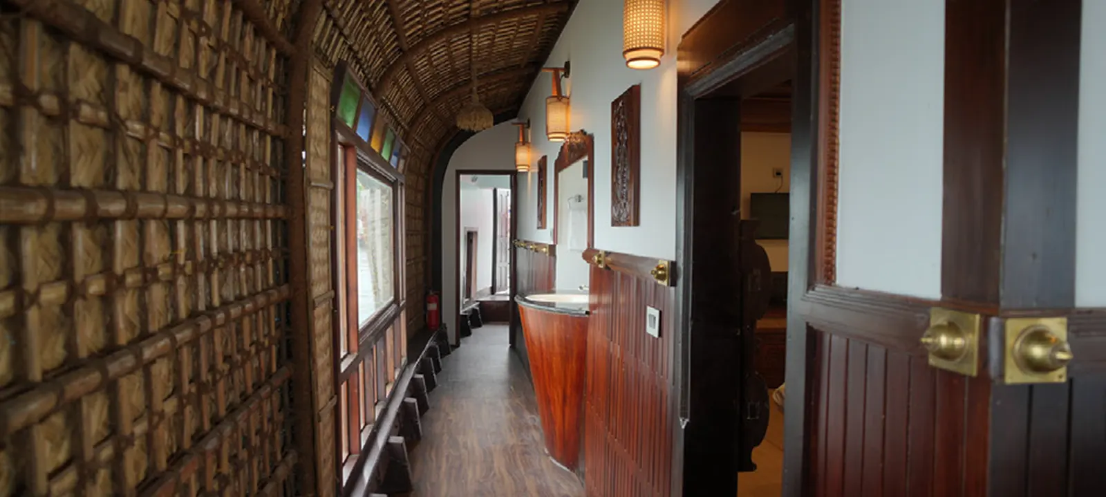 The Osprey Luxury Cruises - Alleppey