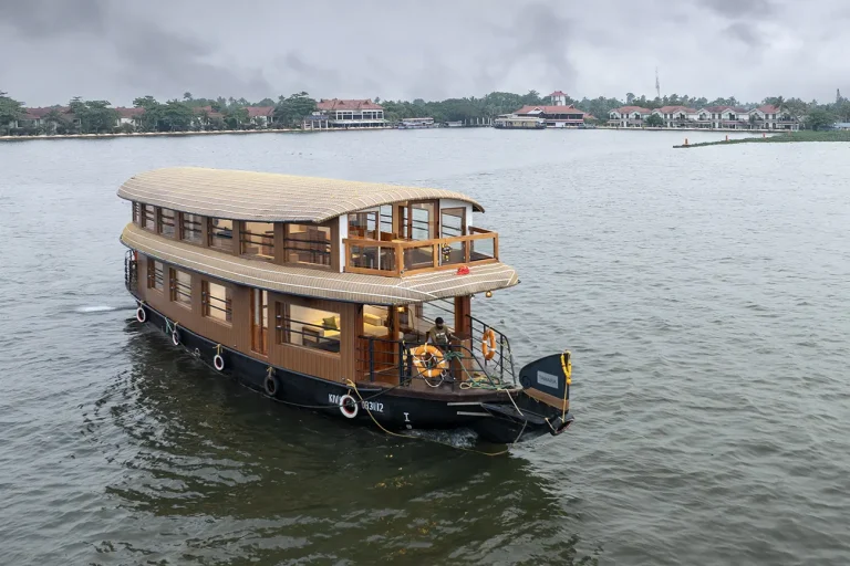 The Osprey Luxury Cruises - Alleppey
