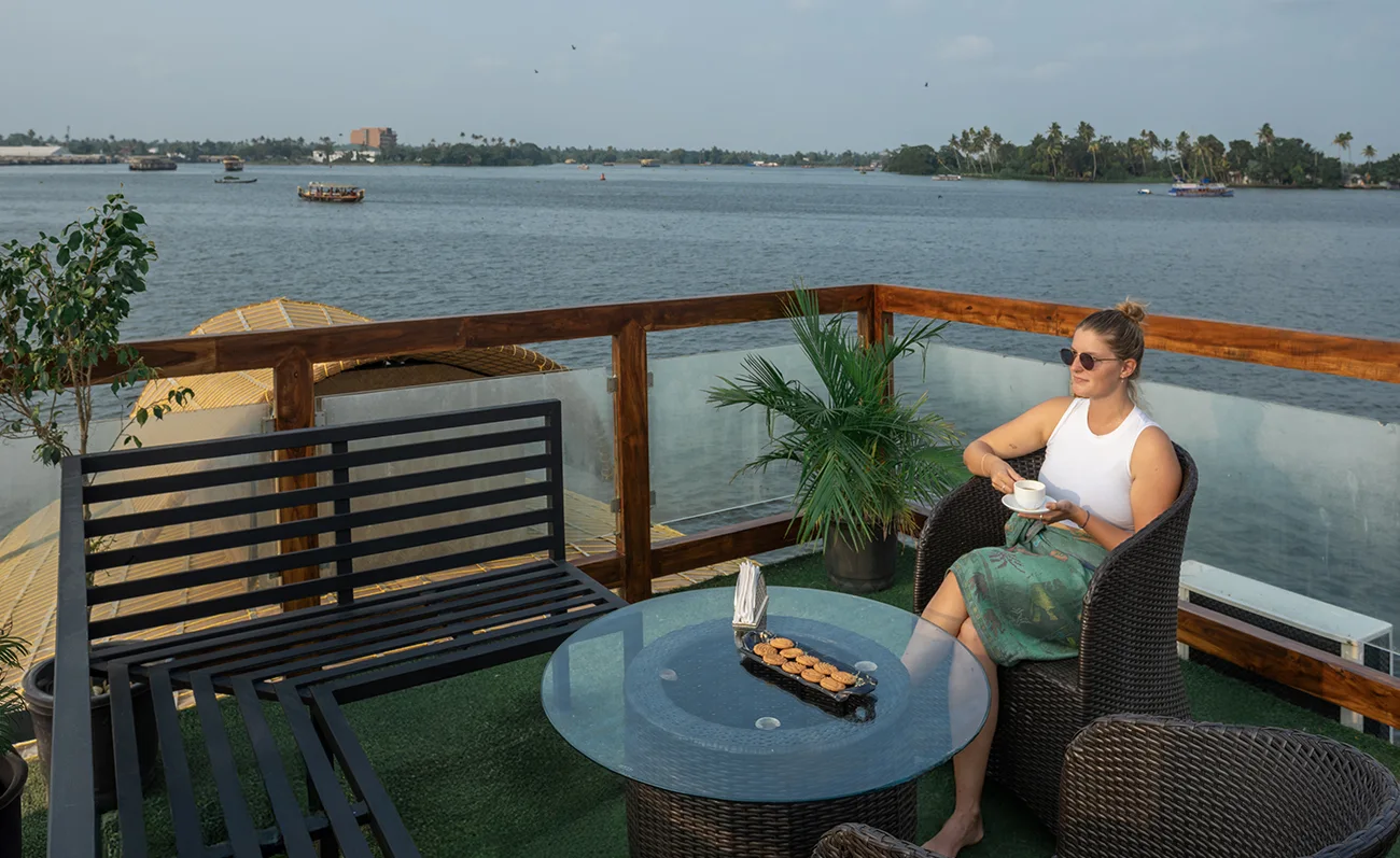 The Osprey Luxury Cruises - Alleppey, Upperdek view
